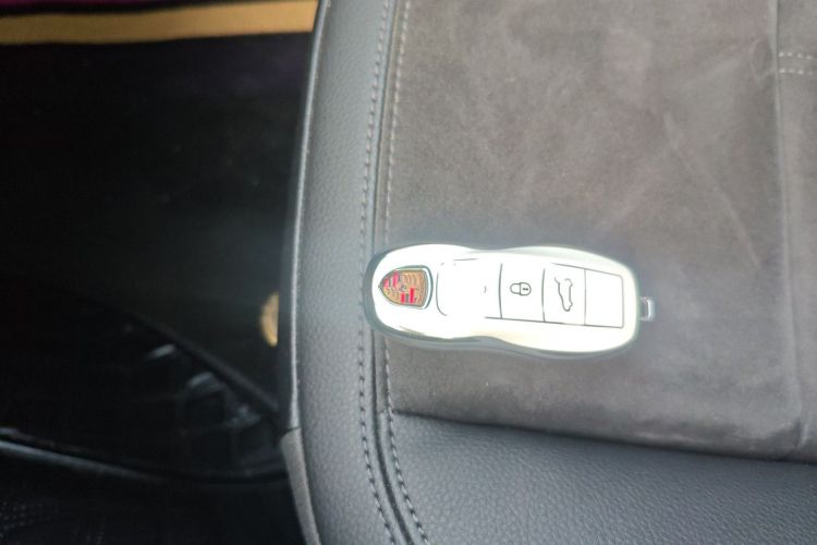 保时捷 2021款 Macan 2.0T中控内饰7001