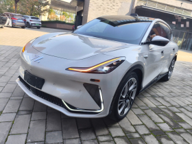 智己汽车 智己LS7 2023款 90kWh Elite四驱版