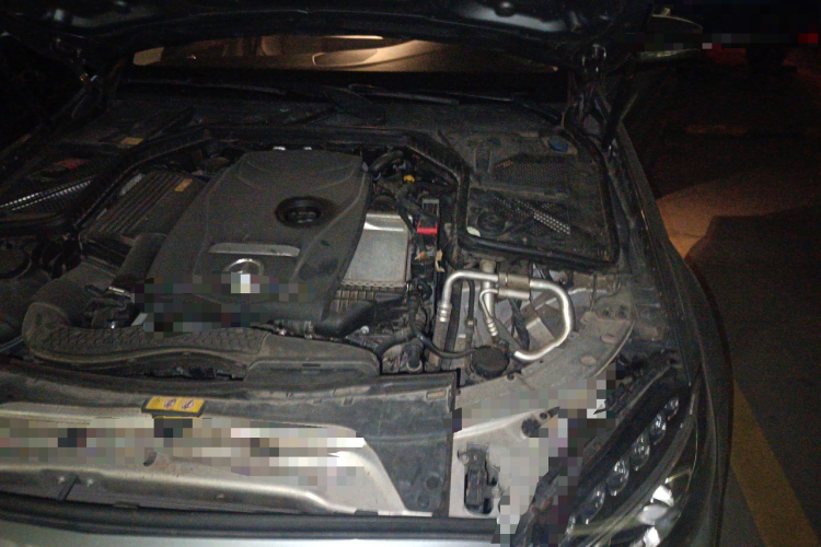 奔驰C级 2015款 C 200 L 运动型局部细节9007