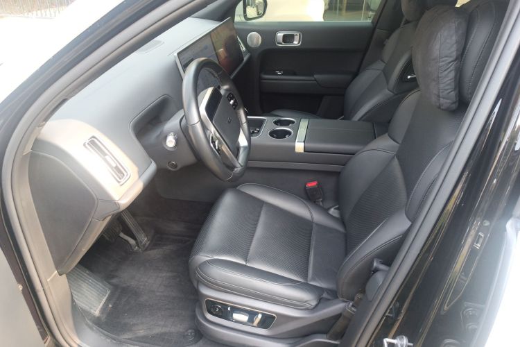 理想汽车 理想L7 2023款 Air中控内饰19