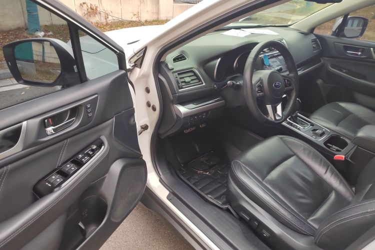 斯巴鲁 傲虎 2016款 2.5i 运动导航版中控内饰20