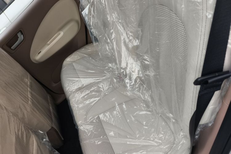 五菱汽车 宏光MINIEV 2025款 四门版 进阶款中控内饰21