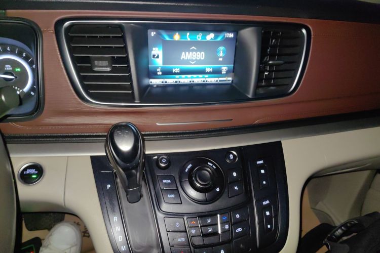 别克GL8 2018款 28T 豪华型 国VI局部细节16