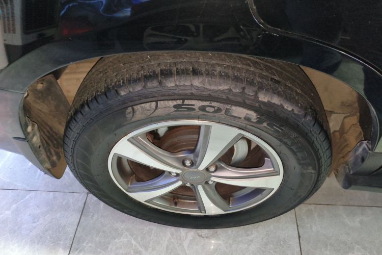 哈弗H6 2016款 升级版 1.5T 手动两驱精英型车身外观6008