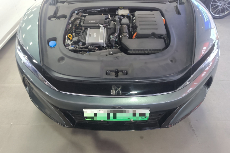 比亚迪 汉L 2025款 DM-p 四驱激光雷达旗舰型局部细节24