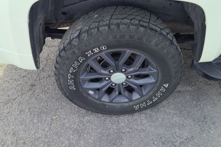 江铃 域虎7 2022款 2.0T自动柴油四驱舒享型标轴车身外观6008