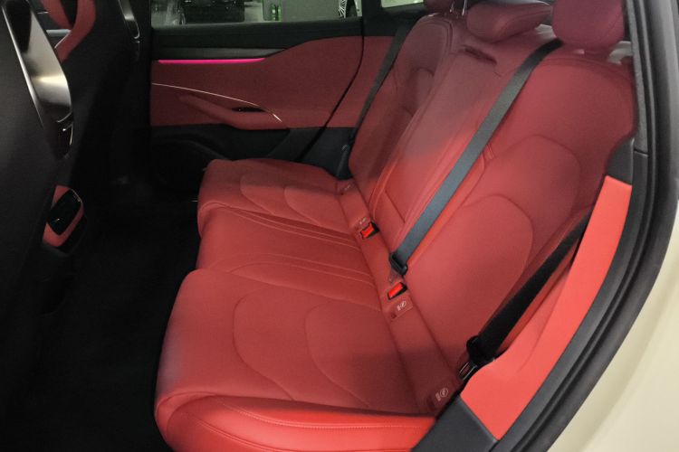 小米汽车 小米SU7 2024款 后驱超长续航高阶智驾Pro版中控内饰21