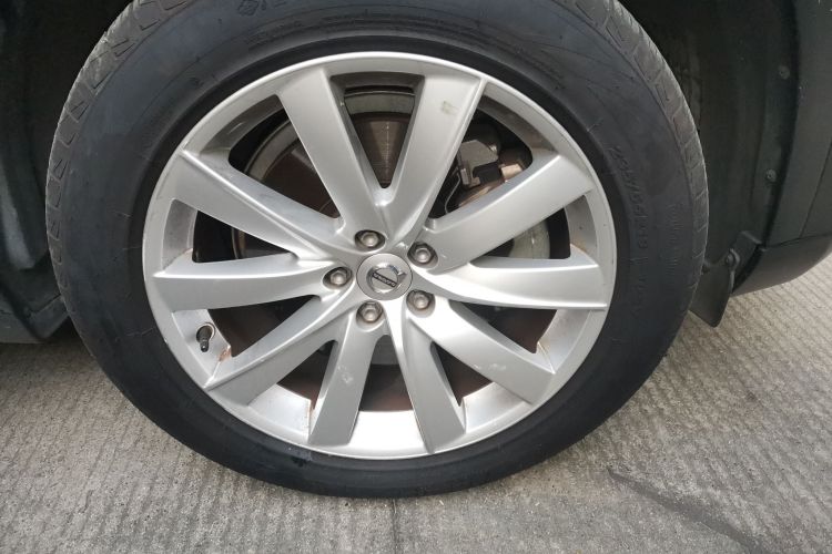 沃尔沃XC90 2015款 T6 智逸版 5座车身外观10