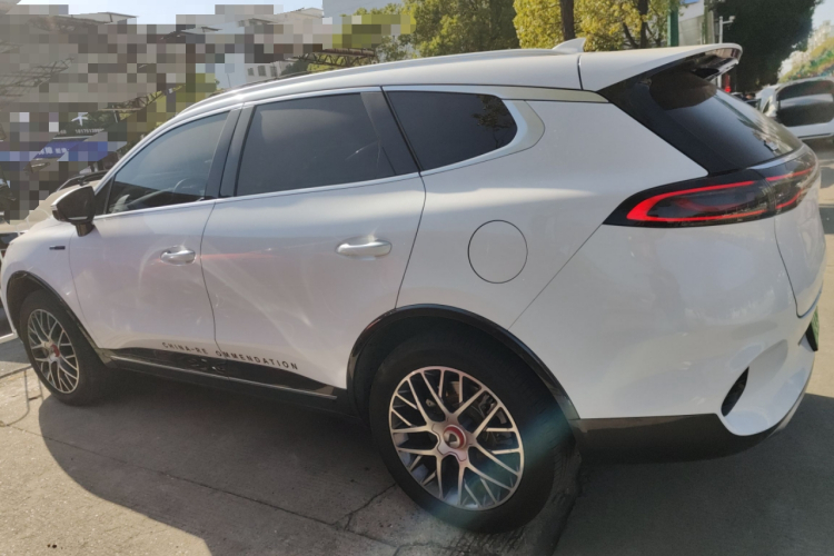 腾势X 2020款 PHEV经典版车身外观4