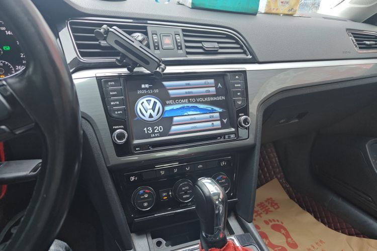 大众 凌渡 2015款 280TSI DSG舒适版中控内饰16