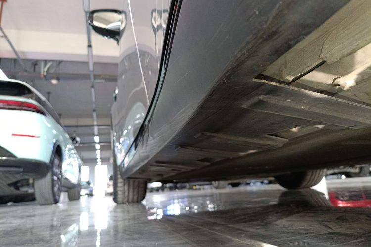 小鹏P7 2023款 P7i 702 Pro局部细节9002