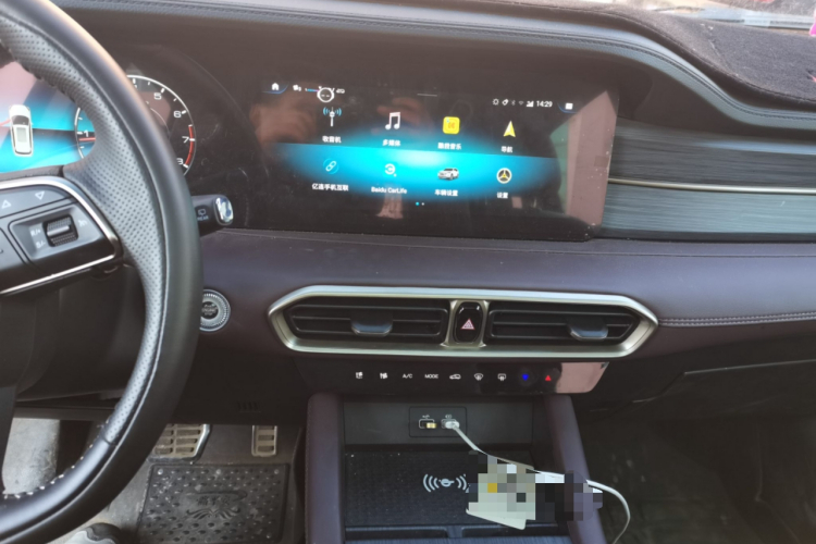捷途X90 PLUS 2024款 1.6TD DCT别墅PRO 7座中控内饰16