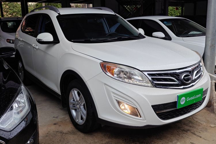 广汽传祺 传祺GS5 2014款 2.0L 自动两驱超享版车身外观6002