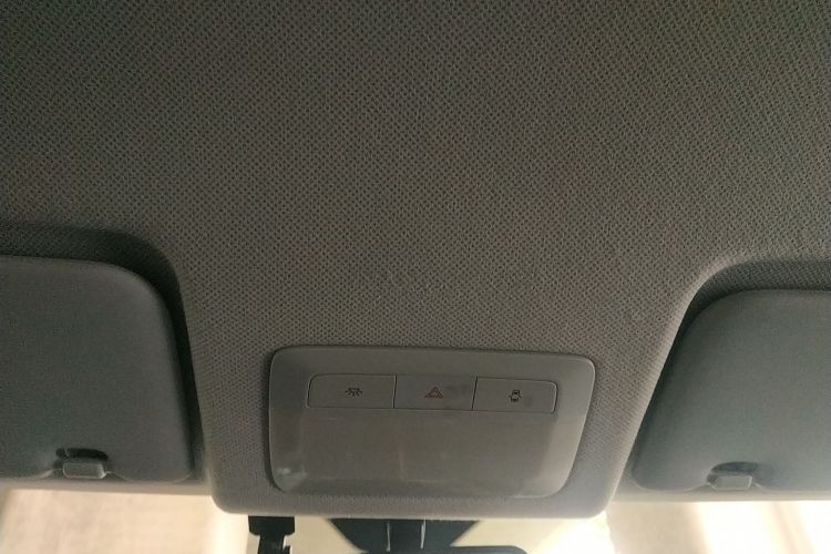 五菱汽车 五菱星驰 2022款 1.5L 手动自由型局部细节22