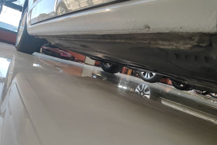 大众 高尔夫·嘉旅 2019款 280TSI 自动好奇型 国V局部细节9001