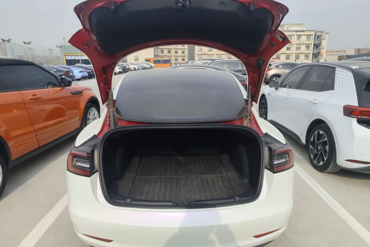 特斯拉 Model 3 2022款 后轮驱动版局部细节23