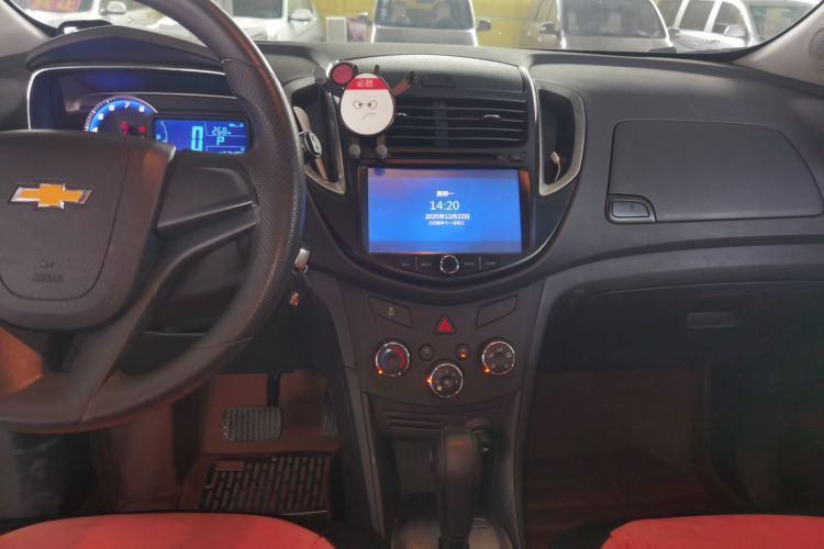 雪佛兰 创酷 2014款 1.4T 自动两驱舒适型中控内饰16