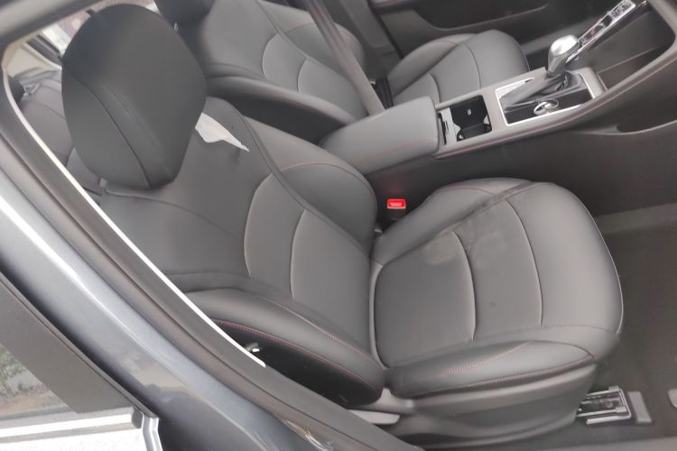 荣威i5 2023款 1.5L CVT豪华版局部细节41