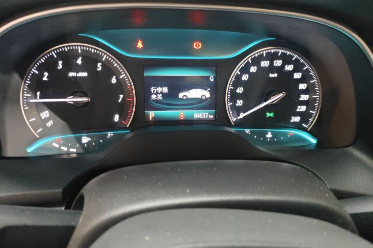 别克 英朗 2018款 18T 自动精英型中控内饰15