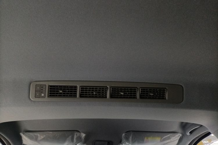 五菱汽车 五菱宏光新能源 2025款 增程式混动 50KM 舒适型中控内饰22