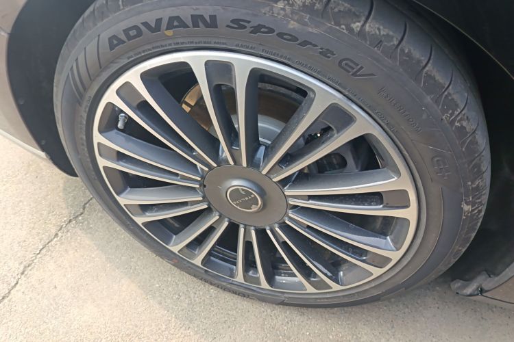 鸿蒙智行 享界S9 2024款 纯电 Max 后驱长航版车身外观6003