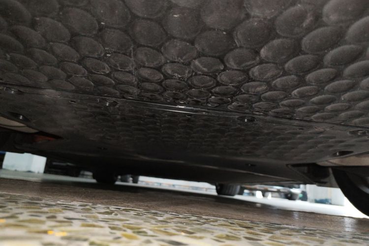 小米汽车 小米SU7 2024款 后驱超长续航高阶智驾Pro版局部细节9009