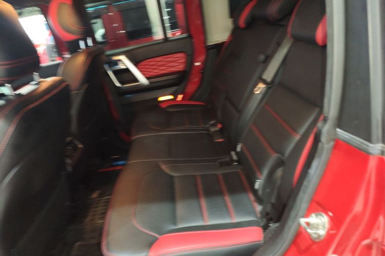 北京BJ40 2019款 PLUS 2.3T 自动四驱旗舰版 国VI中控内饰21