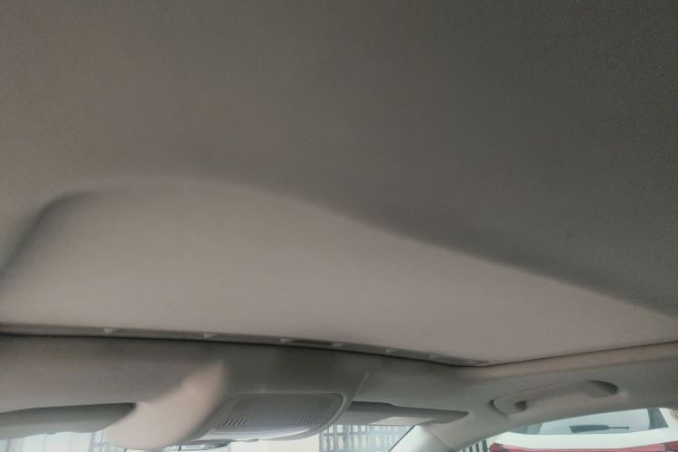 奥迪A4L 2015款 35 TFSI 自动标准型局部细节22