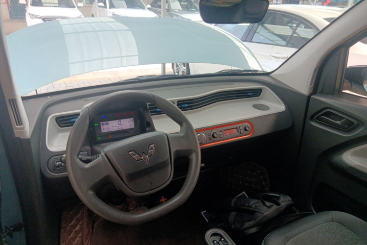 五菱汽车 宏光MINIEV 2022款 轻松款 磷酸铁锂中控内饰12