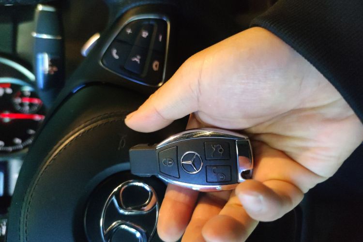 北京越野 北京BJ90 2023款 3.0T 山河经典版 至尊版中控内饰7001