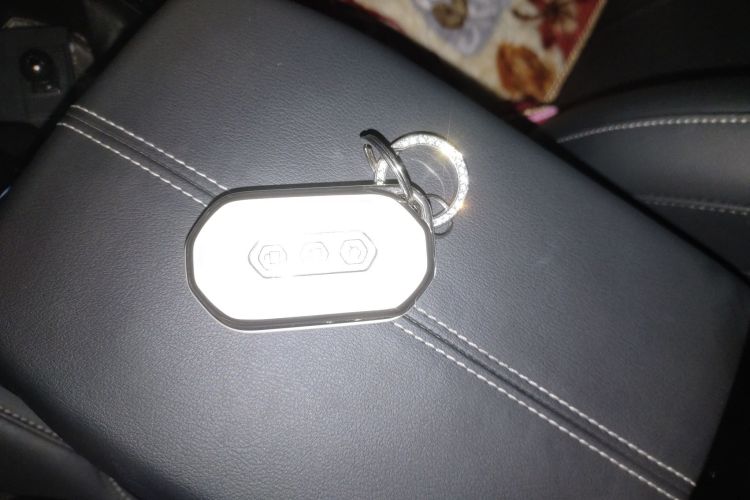 五菱汽车 五菱凯捷 2020款 1.5T CVT尊贵型中控内饰7001