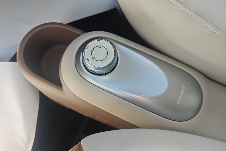 五菱汽车 宏光MINIEV 2025款 四门版 进阶款局部细节18