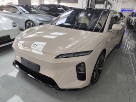 蔚来ET5T 2025款 75kWh Touring