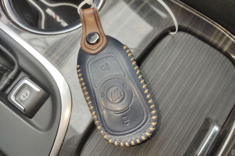 别克 昂科威 2018款 20T 两驱精英型中控内饰11