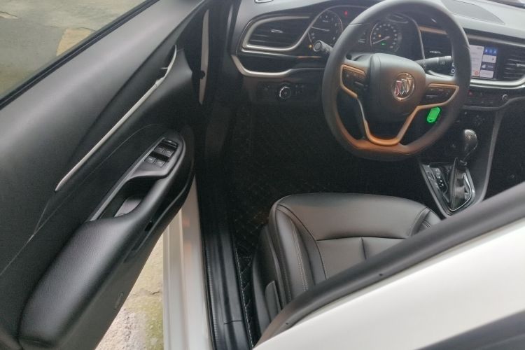 别克 英朗 2021款 改款 典范 1.5L 自动精英型中控内饰20