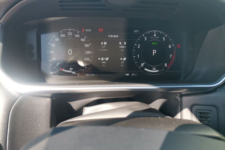 路虎 揽胜运动版新能源 2019款  P400e SE中控内饰14