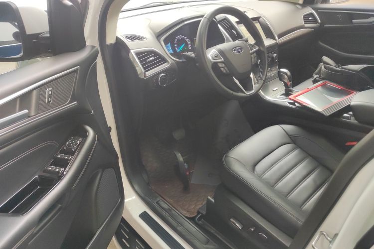 福特 锐界 2018款 EcoBoost 245 两驱豪锐型 7座 国V中控内饰7003