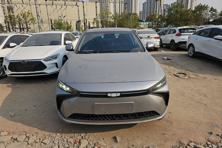 吉利几何G6 2024款 500KM 旗舰型车身外观6001