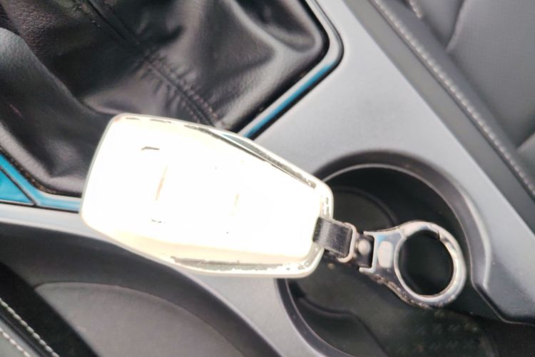 吉利汽车 帝豪 2019款  领军版 1.5L 手动豪华型 国VI中控内饰11