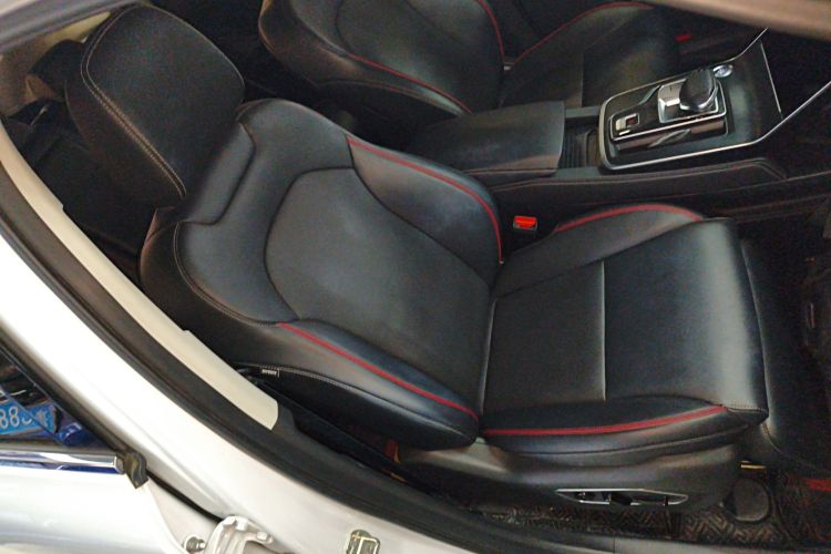 北京汽车 北京X7 2023款 1.5TD DCT超享+版局部细节41