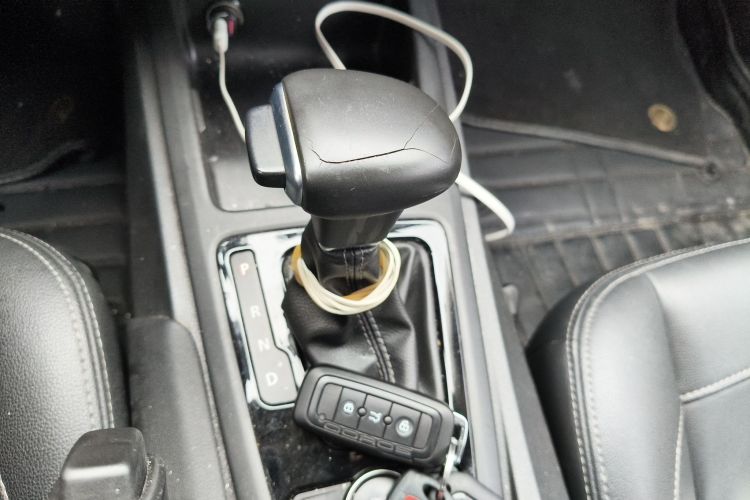 观致3 2018款 三厢 1.6L 自动领先型中控内饰18