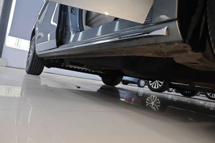 别克GL8 2023款 陆上公务舱 智享型局部细节9001