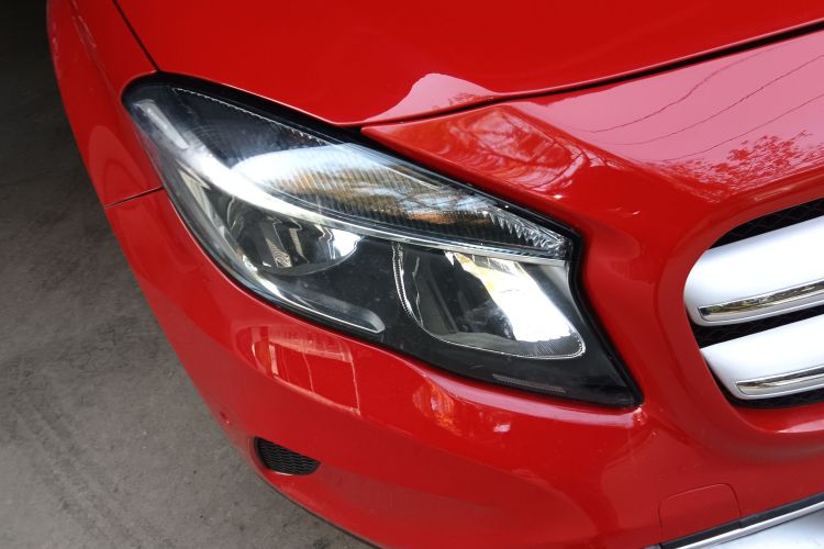 奔驰GLA 2016款 GLA 200 动感型车身外观8