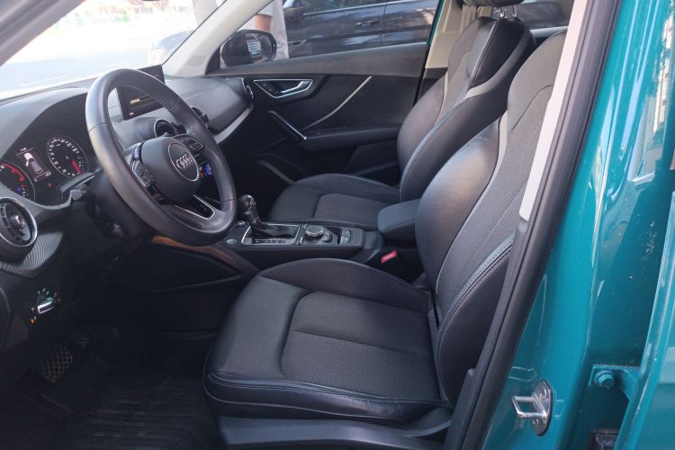 奥迪Q2L 2020款 35 TFSI 时尚动感型局部细节19