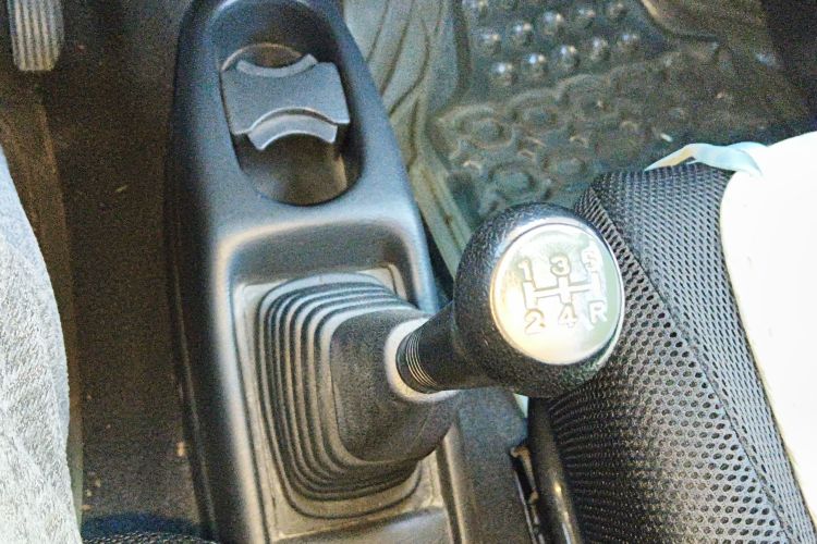 铃木 北斗星 2016款 1.4L 手动超值型中控内饰18