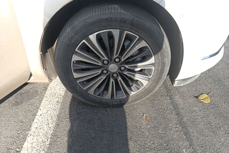 别克GL8 2022款 ES陆尊 653T 豪华型车身外观6008