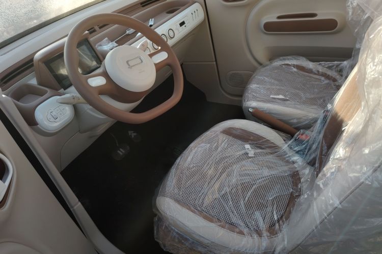 奔腾小马 2026款 222km 萌趣马 Plus局部细节19