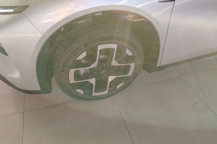 小鹏G7 2025款 702 超长续航 Max车身外观6007