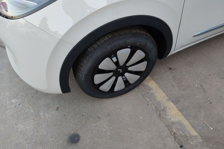 五菱汽车 五菱缤果 2025款 333km 悦享款车身外观6007