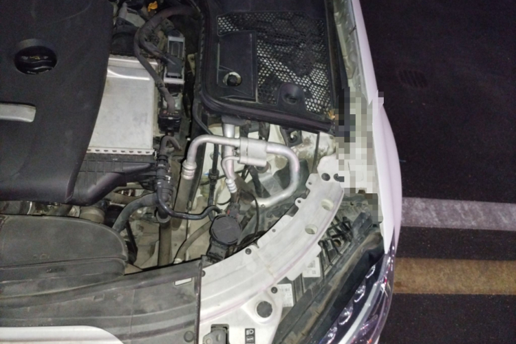 奔驰C级 2015款 C 200 L 4MATIC 运动版局部细节9007